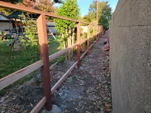 5.5 Redwod Dog Ear 1